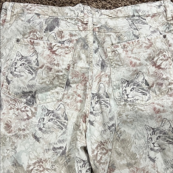 We The Free Good Luck Cat barrel jeans sz 32 - Picture 5 of 5